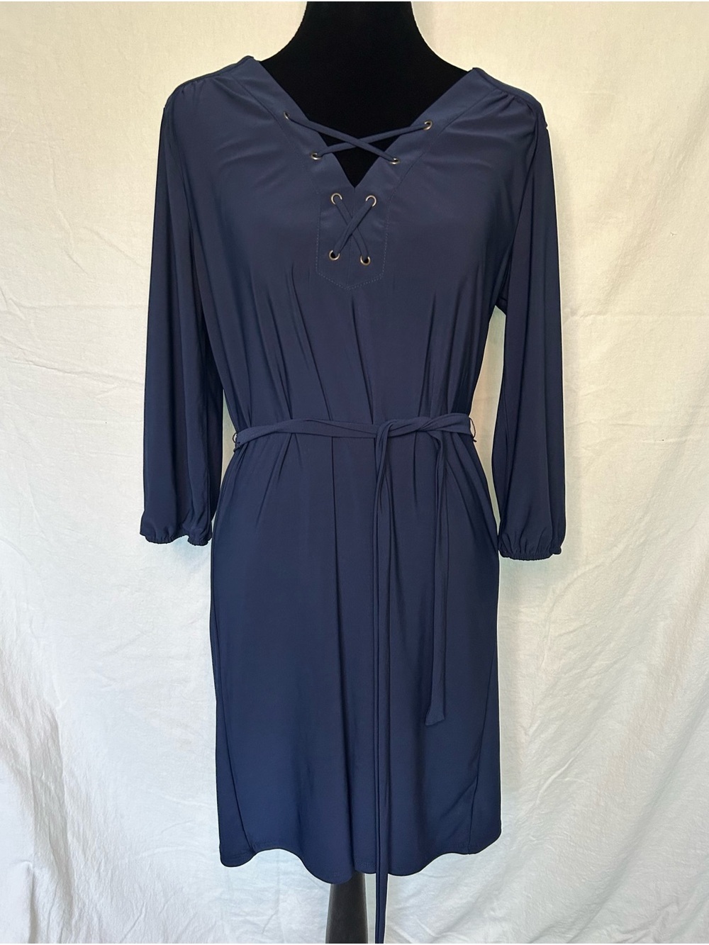 Luxology Navy Blue Jersey Knit Dress Size 6 Lace-Up V-Neck Long Sleeve